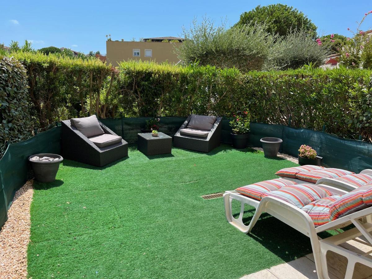 Appartement Le Noisetier à Cavalaire-sur-Mer Extérieur photo
