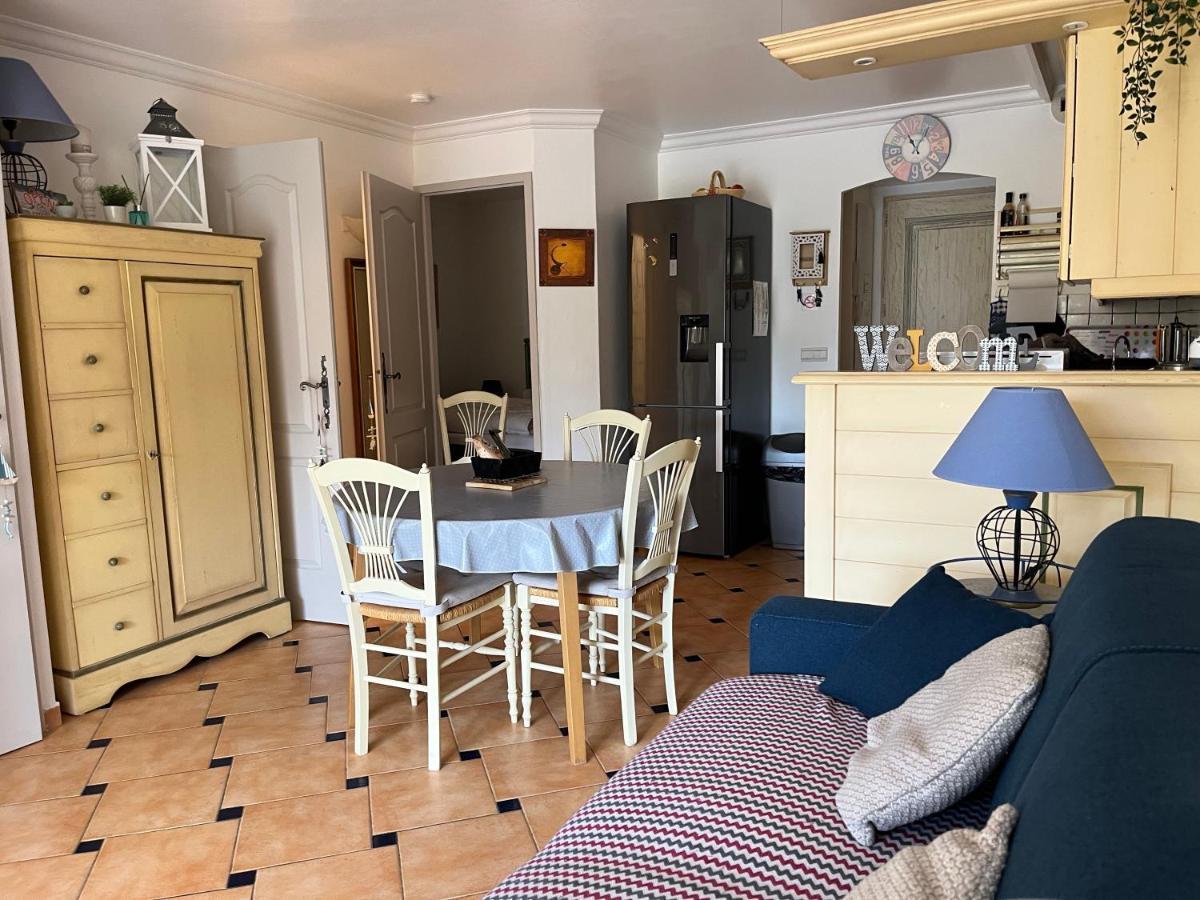 Appartement Le Noisetier à Cavalaire-sur-Mer Extérieur photo
