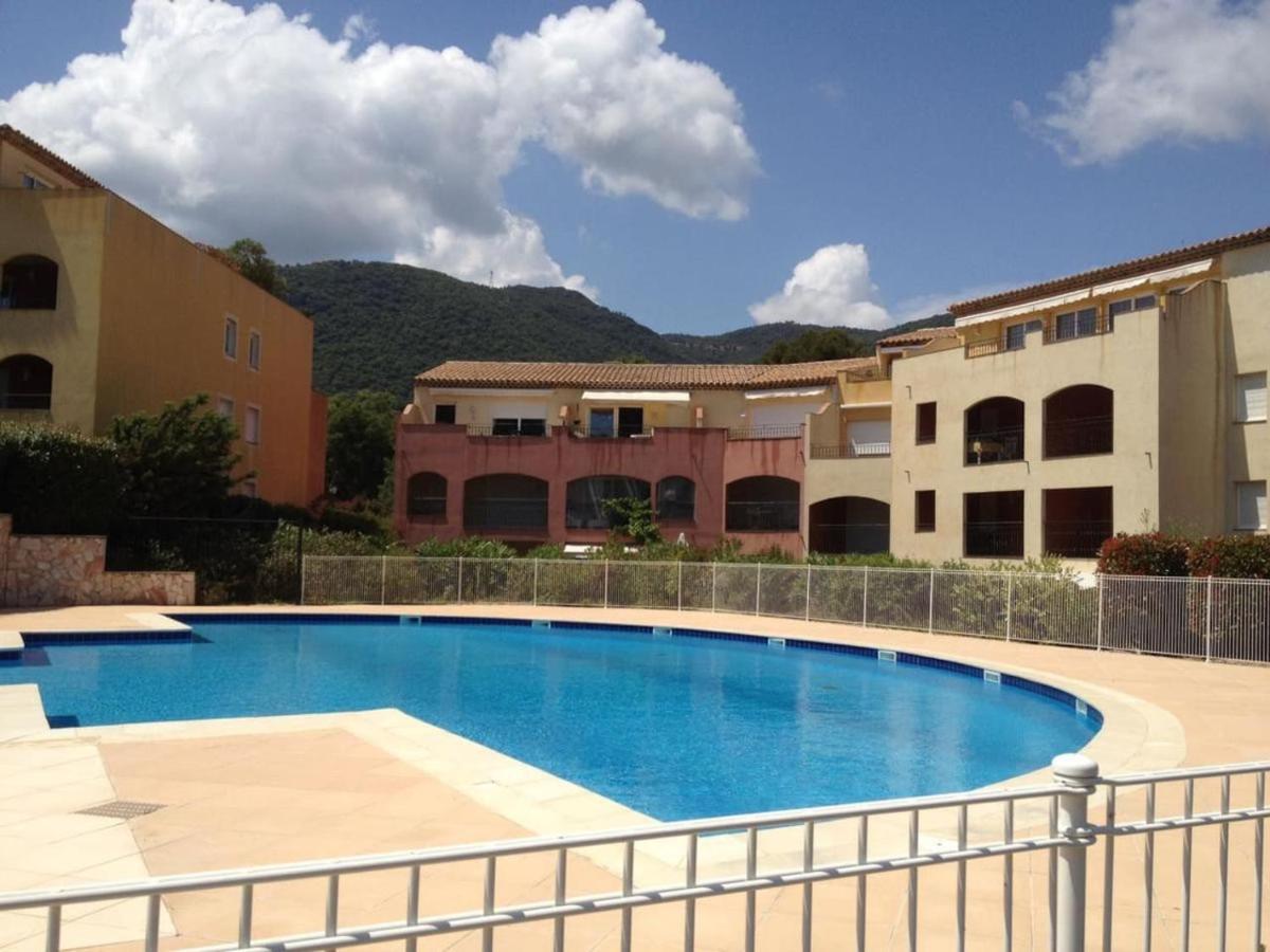Appartement Le Noisetier à Cavalaire-sur-Mer Extérieur photo